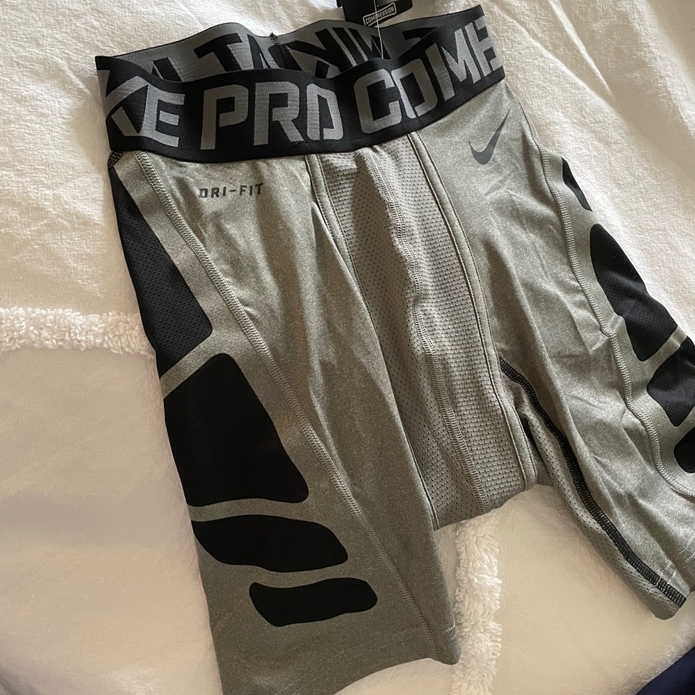 Nike men’s underwear size M